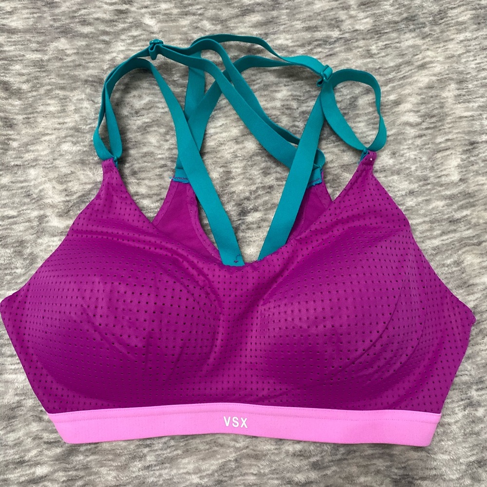 Victoria’s Secret sportsbra